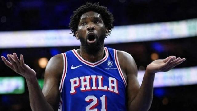 九游体育官网入口-剩余生涯打不了背靠背！恩比德玻璃体质谈何争冠？