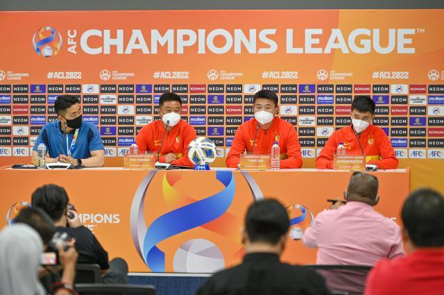 九游体育官网入口-三名大哥坐镇中轴线 广州队：亚冠上场即全力以赴