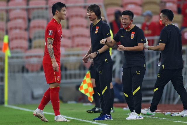 九游体育-国足五后卫=自杀？机关算尽太聪明 终是一场空欢喜